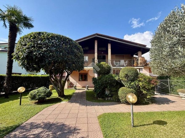 casa indipendente in vendita a Pian Camuno