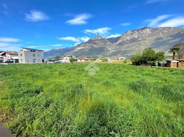 terreno edificabile in vendita a Pian Camuno in zona Beata