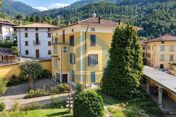 casa indipendente in vendita a Pian Camuno in zona Solato