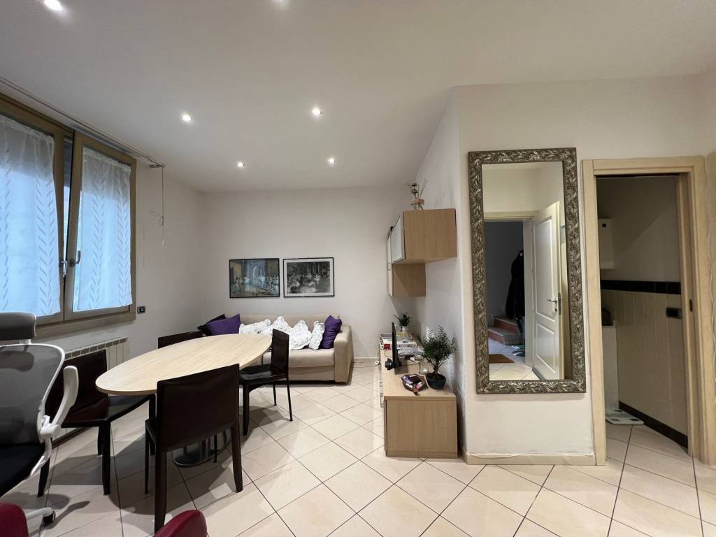appartamento in vendita a Pisogne in zona Gratacasolo