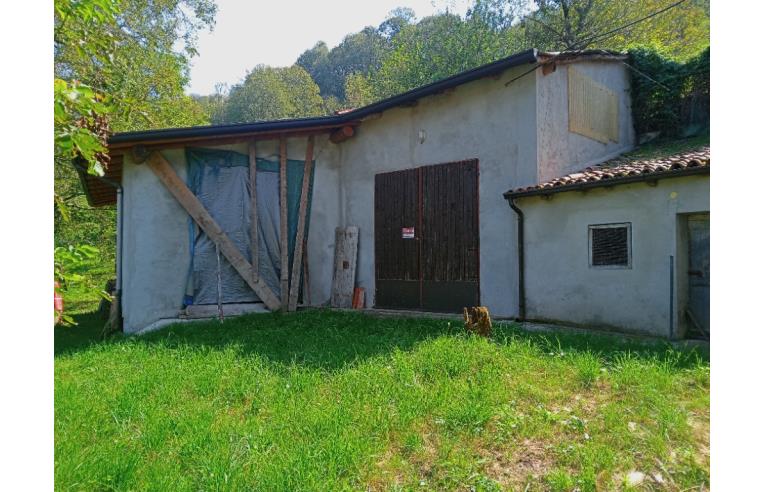 casa indipendente in vendita a Pisogne in zona Fraine