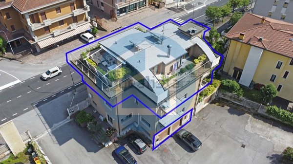 appartamento in vendita a Pisogne in zona Gratacasolo