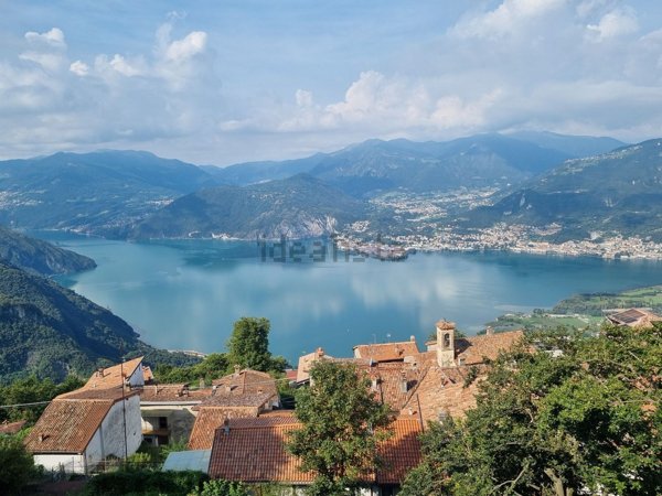 appartamento in vendita a Pisogne in zona Grignaghe