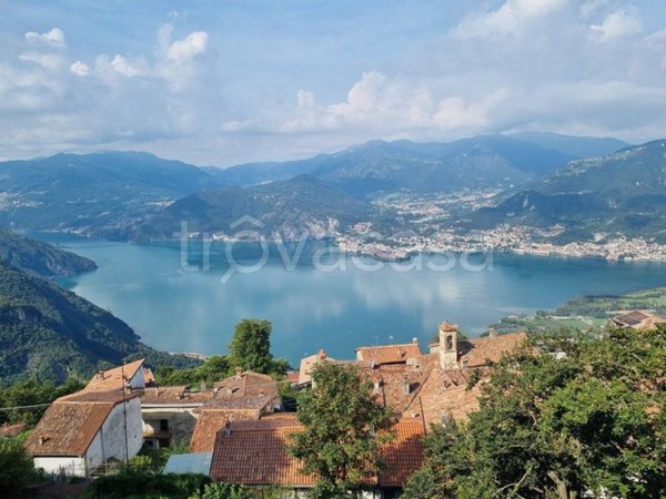 appartamento in vendita a Pisogne in zona Grignaghe