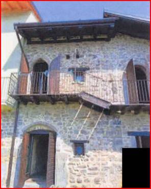 casa indipendente in vendita a Pisogne