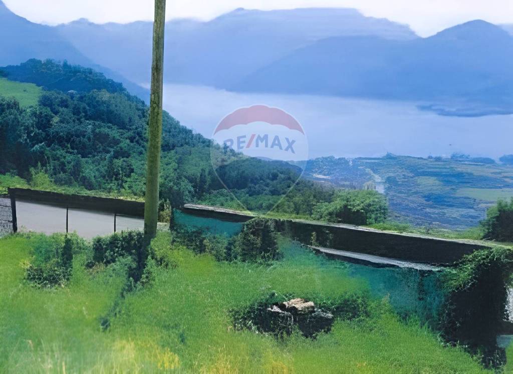 casa indipendente in vendita a Pisogne in zona Sonvico
