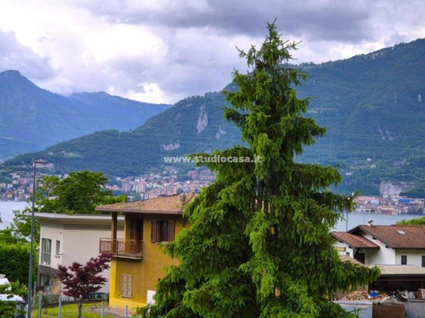 casa indipendente in vendita a Pisogne