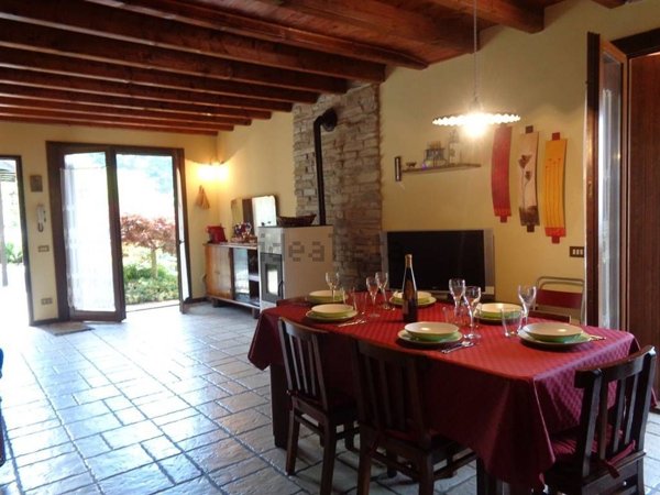 casa indipendente in vendita a Pisogne in zona Sonvico