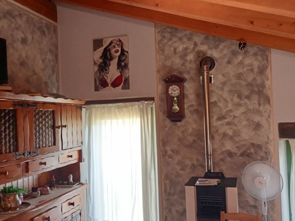 appartamento in vendita a Pisogne in zona Gratacasolo