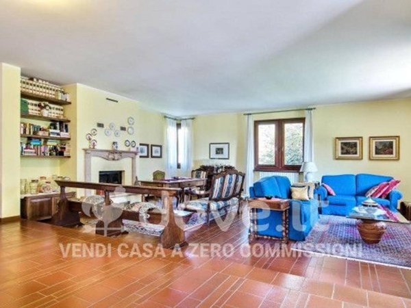 casa indipendente in vendita a Pisogne