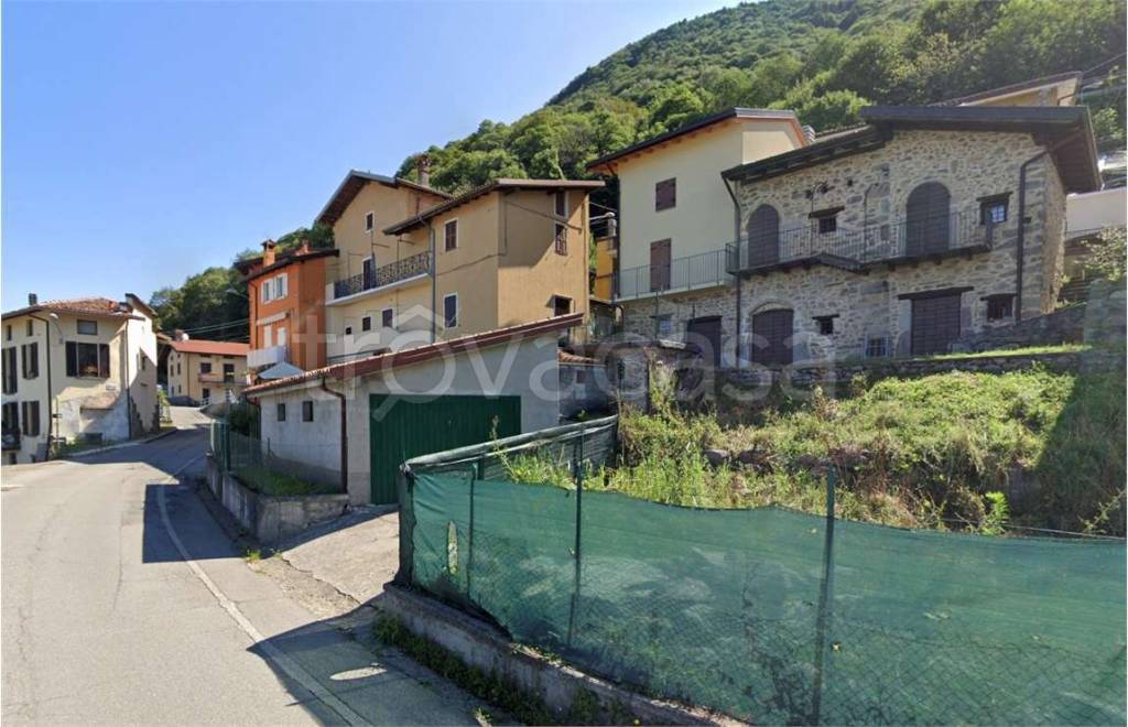 appartamento in vendita a Pisogne in zona Sonvico