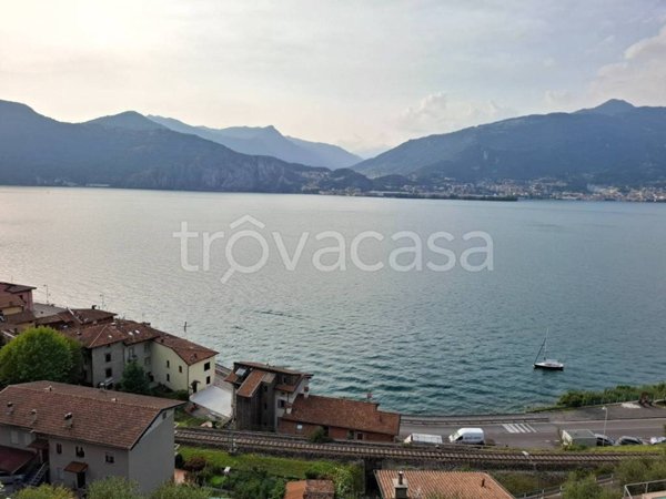 casa indipendente in vendita a Pisogne in zona Toline