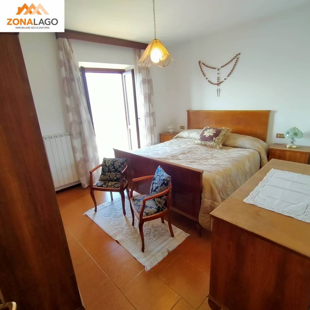 casa indipendente in vendita a Pisogne