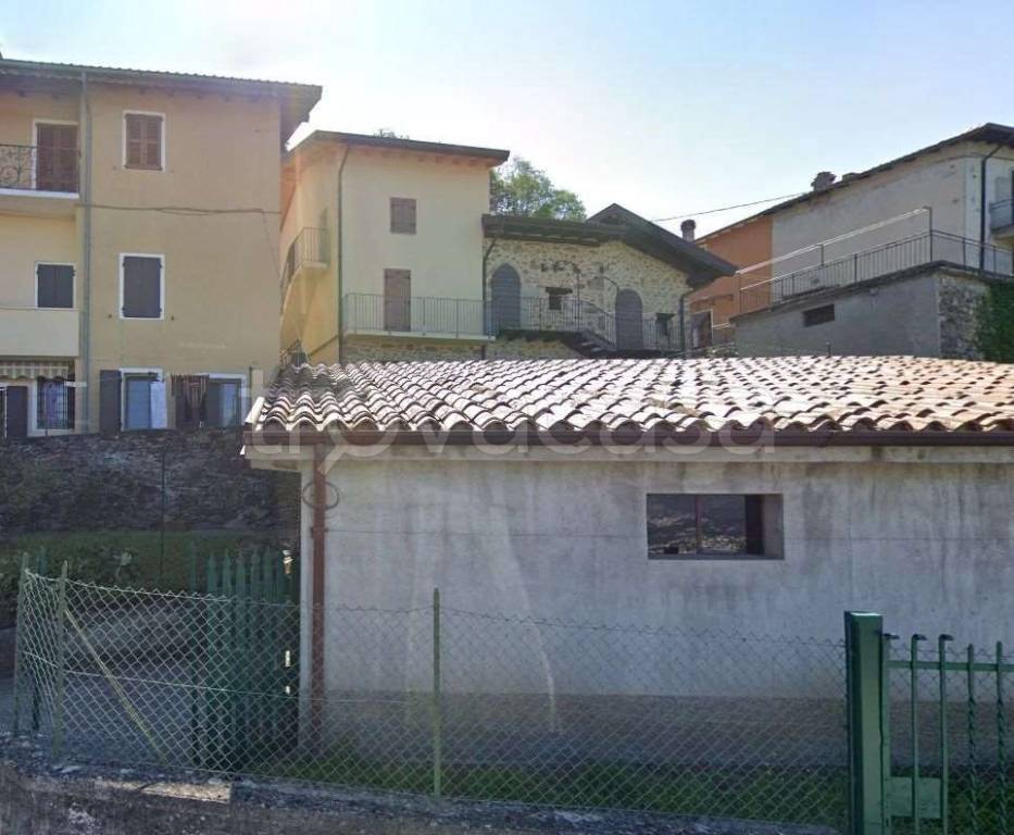 appartamento in vendita a Pisogne