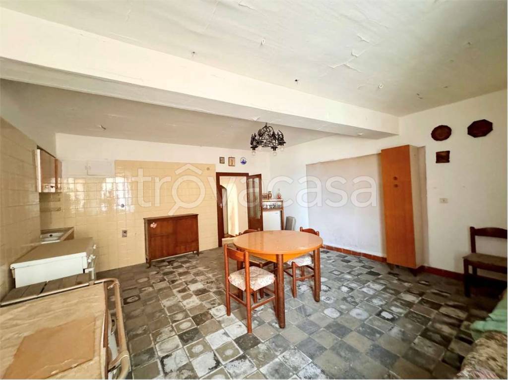 casa indipendente in vendita a Pisogne in zona Grignaghe