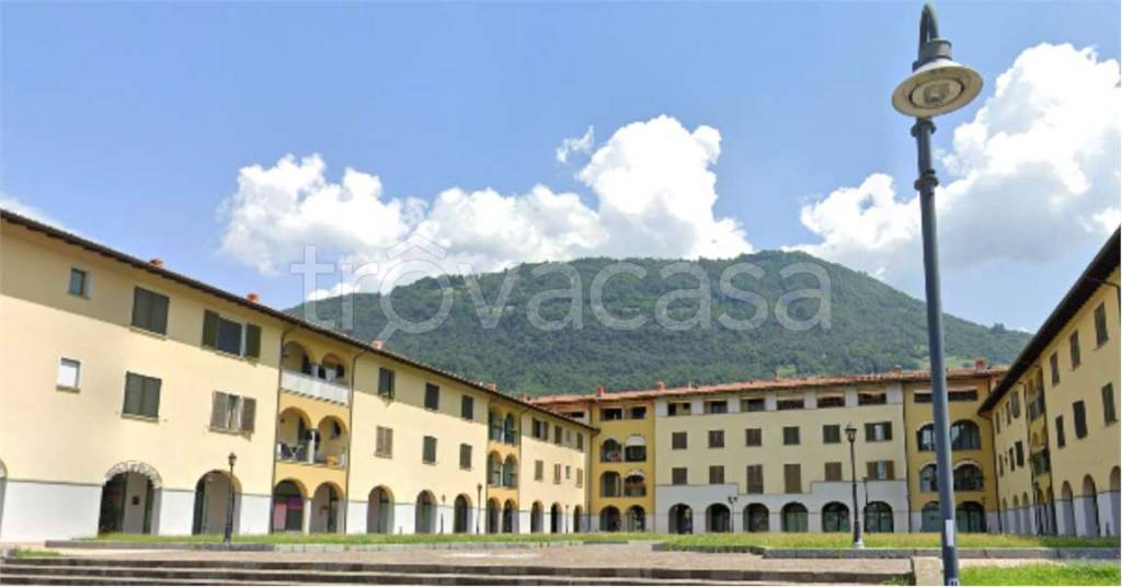 negozio in vendita a Pisogne