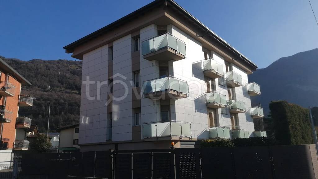 appartamento in vendita a Pisogne