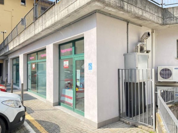 negozio in vendita a Pisogne