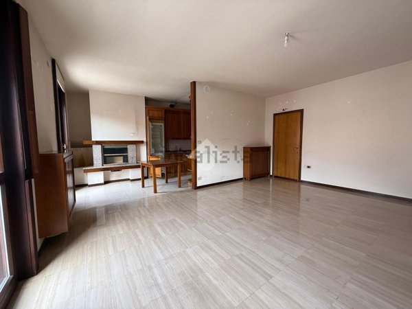 appartamento in vendita a Pisogne in zona Gratacasolo