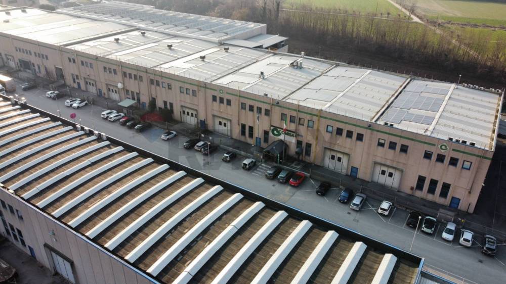 capannone in vendita a Pisogne