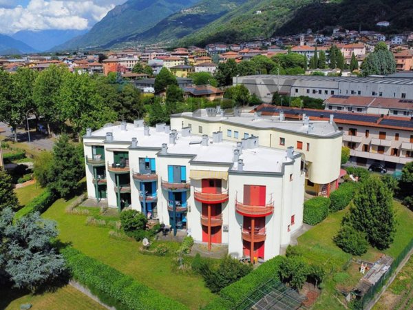 appartamento in vendita a Pisogne in zona Gratacasolo