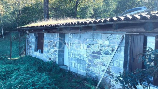 casa indipendente in vendita a Pisogne in zona Grignaghe