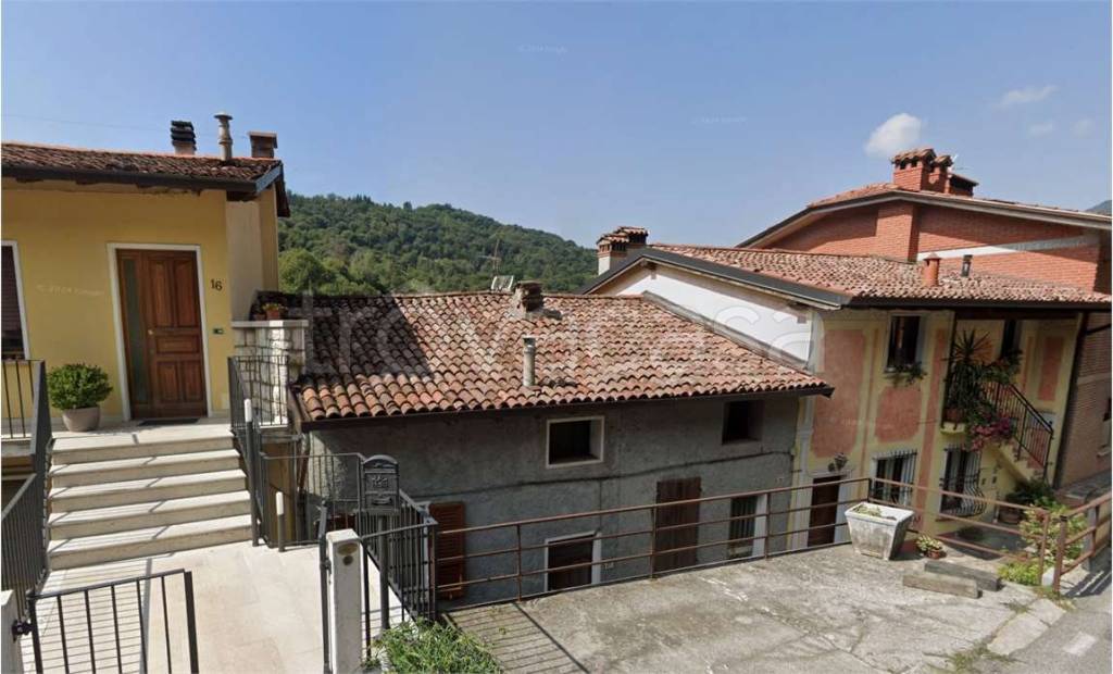 appartamento in vendita a Polaveno