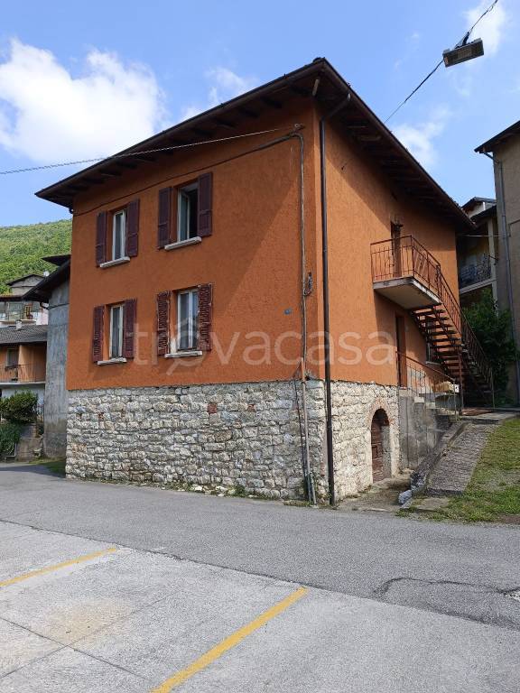 casa indipendente in vendita a Polaveno