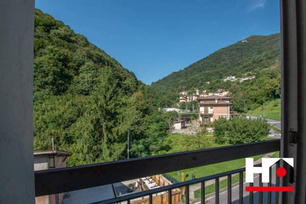 appartamento in vendita a Polaveno in zona Gombio