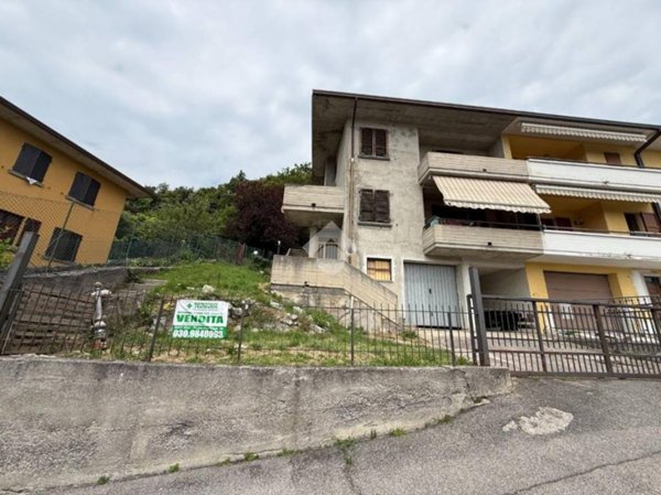 appartamento in vendita a Polaveno