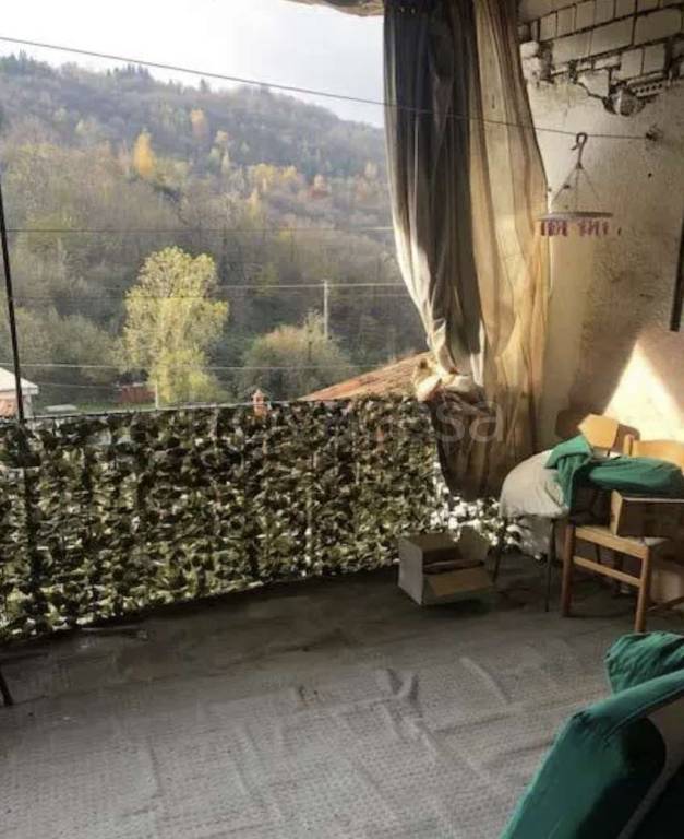 appartamento in vendita a Polaveno