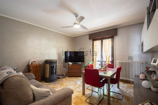 appartamento in vendita a Polaveno in zona Gombio