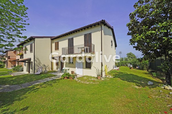 casa indipendente in vendita a Polpenazze del Garda