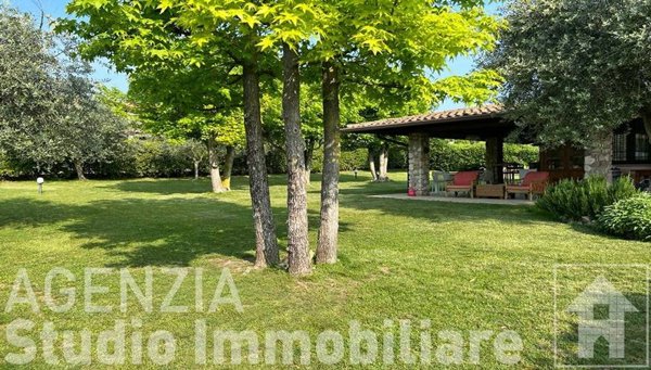 casa indipendente in vendita a Polpenazze del Garda