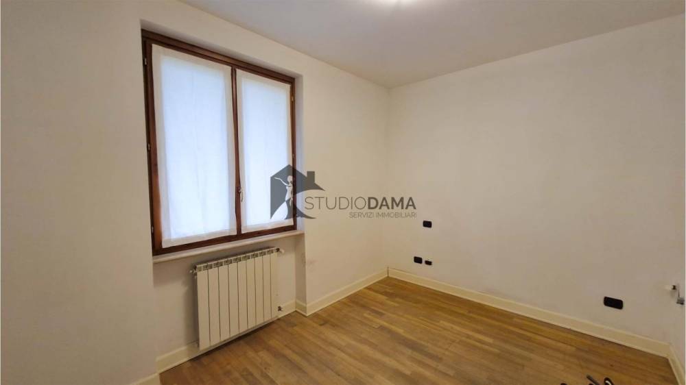 casa indipendente in vendita a Polpenazze del Garda