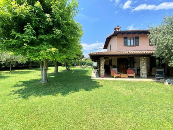 casa indipendente in vendita a Polpenazze del Garda