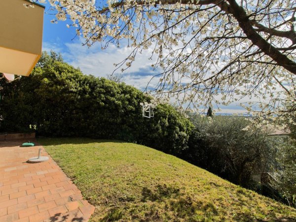 appartamento in vendita a Polpenazze del Garda in zona Picedo