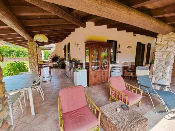 casa indipendente in vendita a Polpenazze del Garda