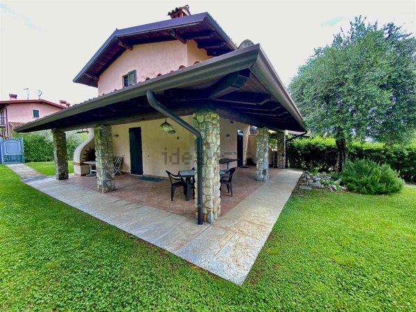 casa indipendente in vendita a Polpenazze del Garda