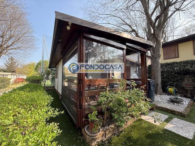 casa indipendente in vendita a Polpenazze del Garda
