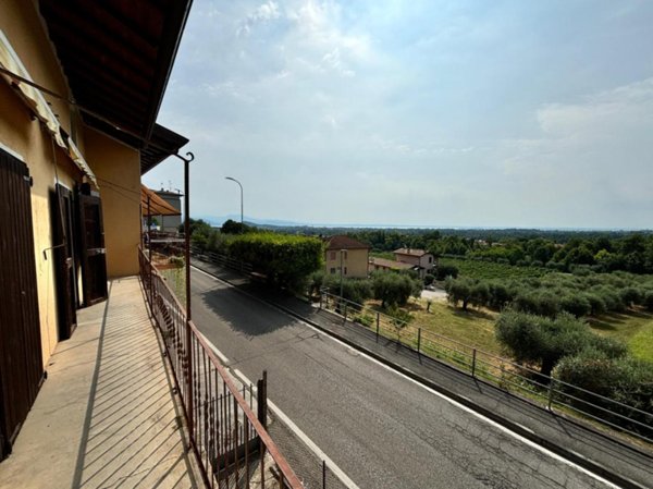 appartamento in vendita a Polpenazze del Garda in zona Picedo