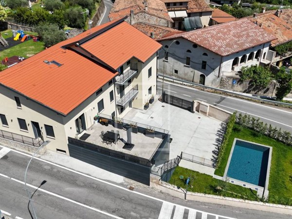 appartamento in vendita a Polpenazze del Garda in zona Fontanelle