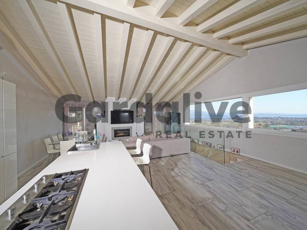 appartamento in vendita a Polpenazze del Garda