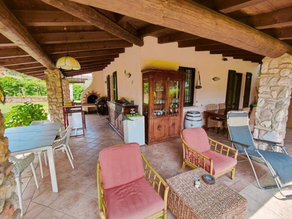casa indipendente in vendita a Polpenazze del Garda