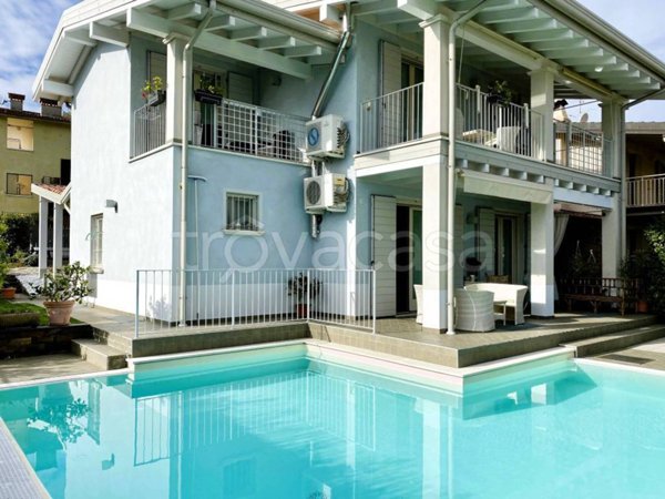 casa indipendente in vendita a Polpenazze del Garda