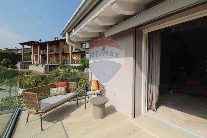 casa indipendente in vendita a Polpenazze del Garda