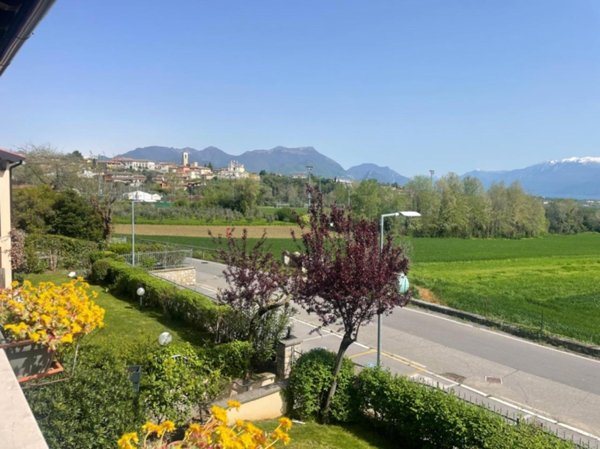 appartamento in vendita a Polpenazze del Garda