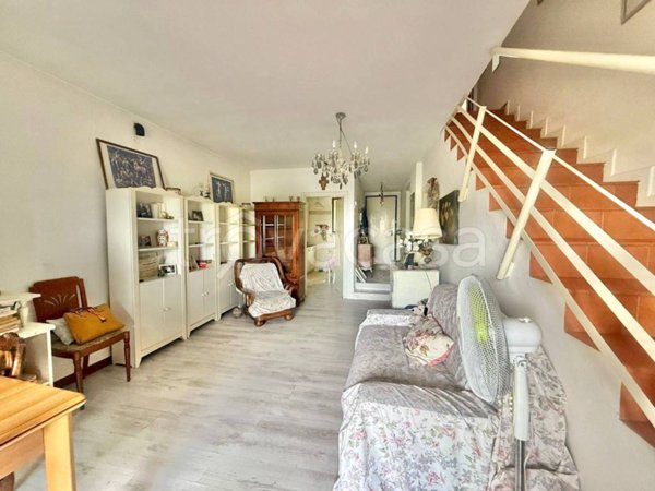 casa indipendente in vendita a Polpenazze del Garda