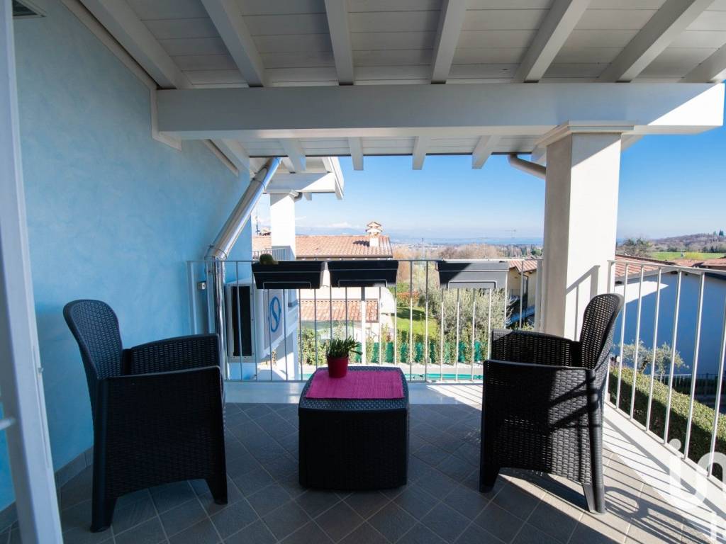 casa indipendente in vendita a Polpenazze del Garda