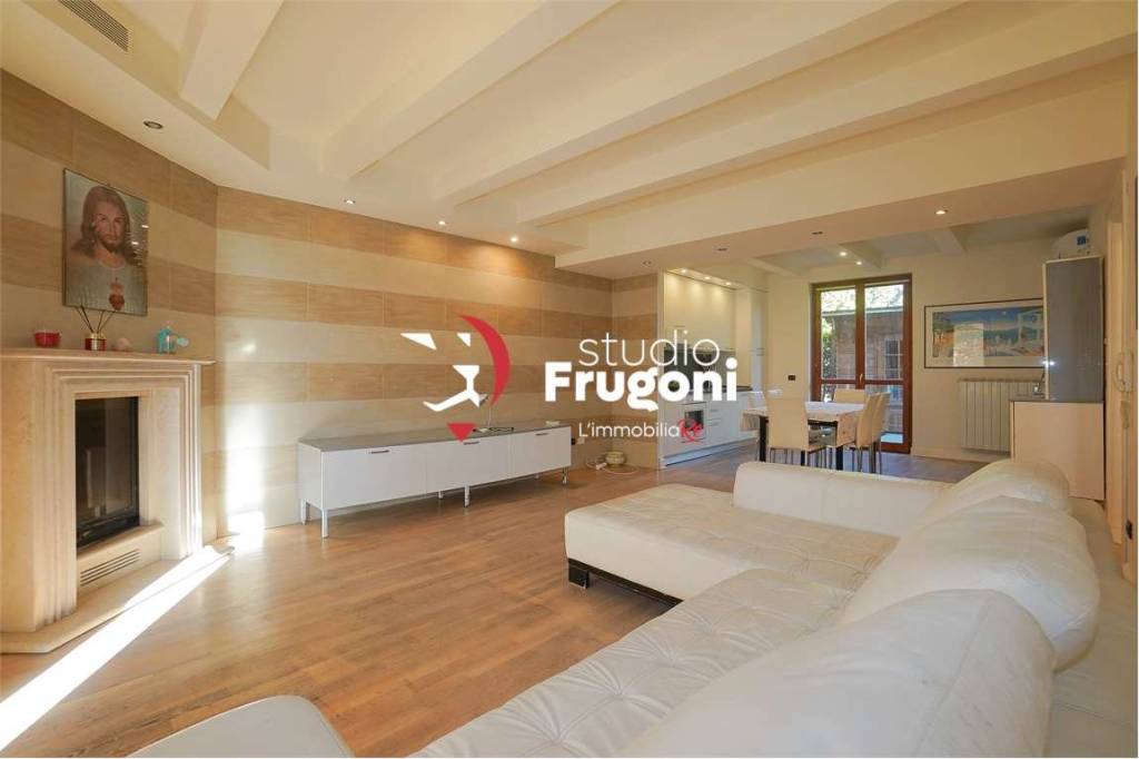 casa indipendente in vendita a Polpenazze del Garda